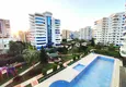 Dostępny zakup Apartament 1+1 z meblami i przeszklonym balkonem 450 metrów od morza — Mahmutlar, Alanya 16 