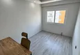Dostępny zakup Dwupokojowe mieszkanie z meblami i przeszklonym balkonem w Mersin - Tomyuk 14 