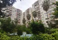 Kupić PILNA SPRZEDAŻ: W pełni odnowiony apartament z dwiema sypialniami w dzielnicy Menderes, Mezitli 1
