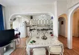 Dostępny zakup Apartament 2+1 w centrum Alanyi znajduje się zaledwie 300 metrów od morza. Nieruchomość nadaje się do obywatelstwa 4
