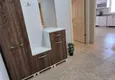 Dostępny zakup Apartament 2+1 na zezwolenie na pobyt w Alanyi, dzielnica Tosmur - meble, widoki na góry i morze 1
