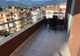 Dostępny zakup Apartament 2+1 na zezwolenie na pobyt w Alanyi, dzielnica Tosmur - meble, widoki na góry i morze 11