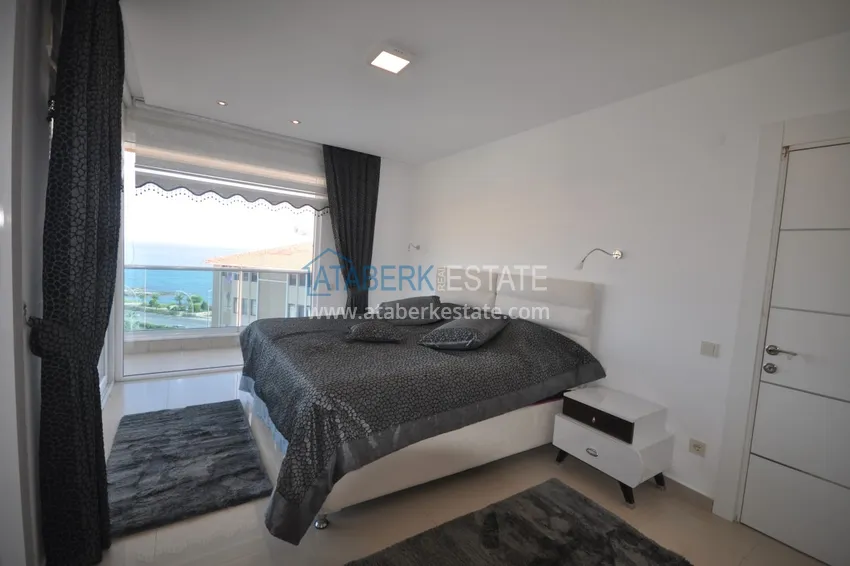 Kupuj  Dwupoziomowy penthouse w Tosmur jest przestronny z meblami i widokiem na morze 16 