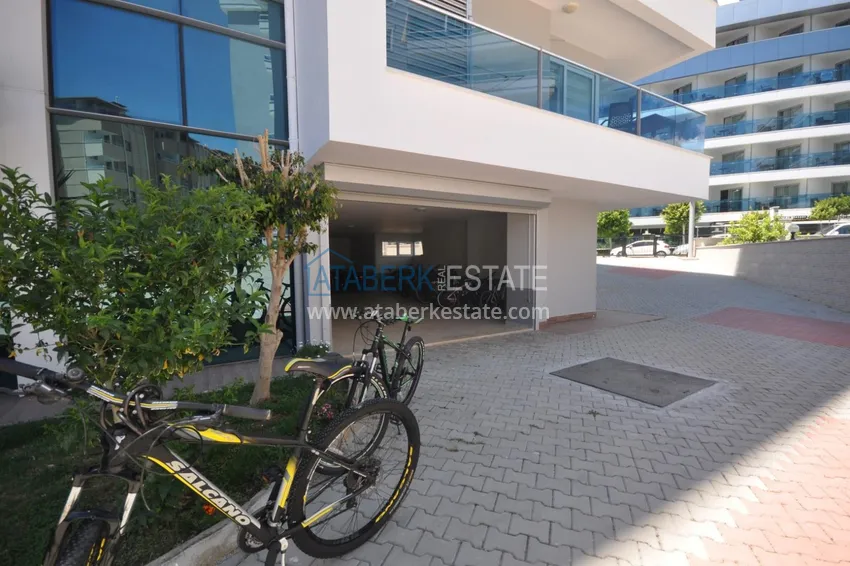 Dwupoziomowy penthouse w Tosmur jest przestronny z meblami i widokiem na morze 18 