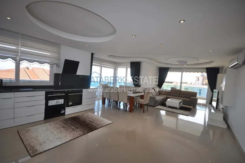 Kupuj  Dwupoziomowy penthouse w Tosmur jest przestronny z meblami i widokiem na morze 2 