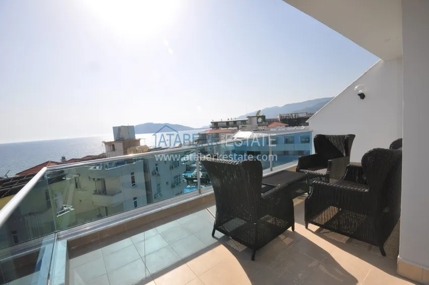 Kupuj  Dwupoziomowy penthouse w Tosmur jest przestronny z meblami i widokiem na morze 35 