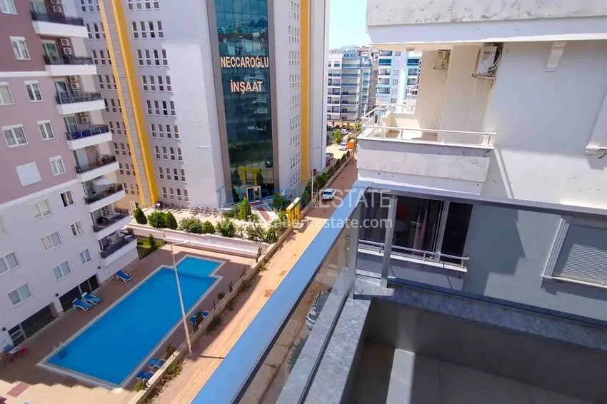 Kupuj Wynajmij dwupoziomowy penthouse w Mahmutlar nad morzem — tanio nr 17 11