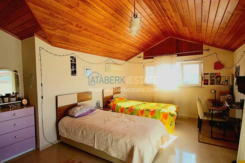 Kupuj  Dwupoziomowy penthouse w Oba z meblami w komfortowym kompleksie 14 