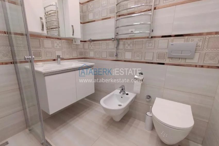 Kupuj  Duplex w centrum Alanyi - plaża Kleopatry 17 
