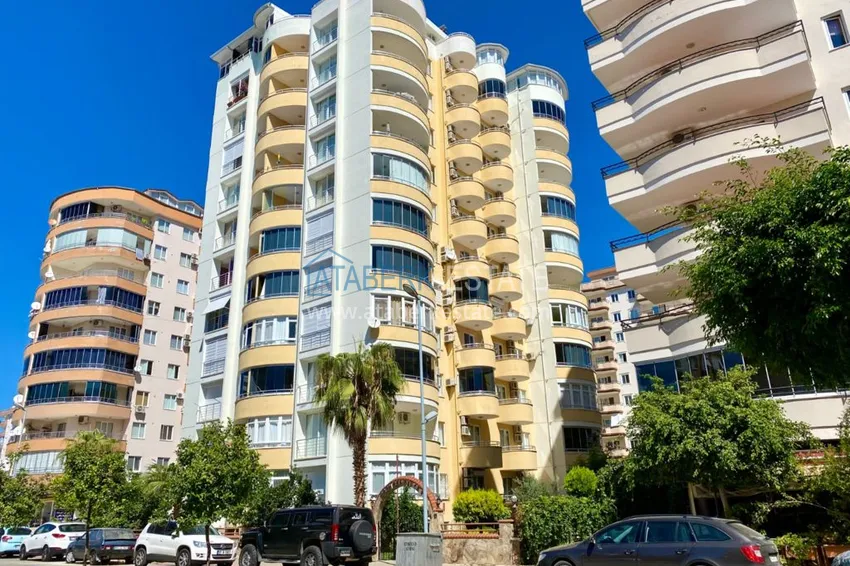 Trzypokojowe apartamenty w Mahmutlarze w zadbanym kompleksie 1 