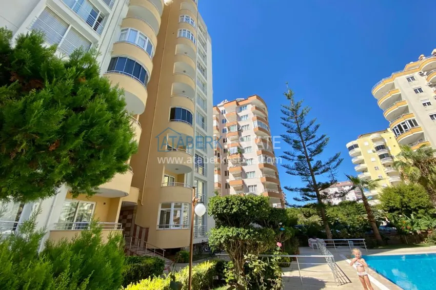 Trzypokojowe apartamenty w Mahmutlarze w zadbanym kompleksie 2 