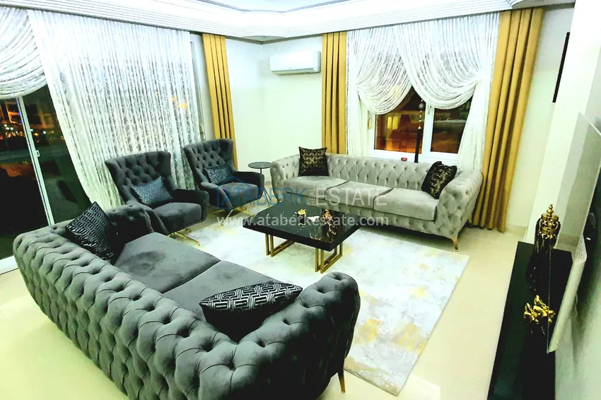 Kupuj  Dwupoziomowy penthouse w Oba z meblami w komfortowym kompleksie 3 