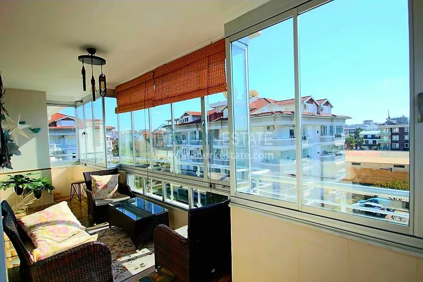 Kupuj  Dwupoziomowy penthouse w Oba z meblami w komfortowym kompleksie 8 