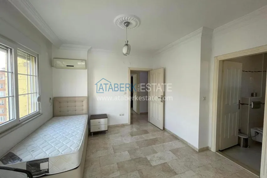Kupuj Ogromny penthouse w Mahmutlarze z przepięknym widokiem 7