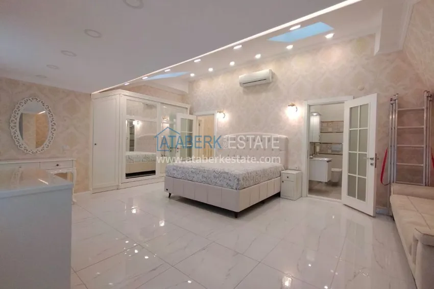 Kupuj  Duplex w centrum Alanyi - plaża Kleopatry 9 