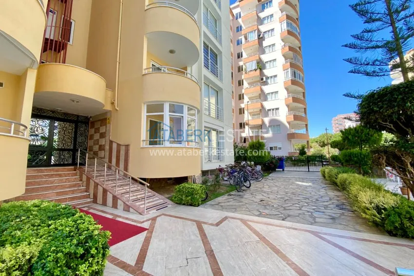 Trzypokojowe apartamenty w Mahmutlarze w zadbanym kompleksie 8 