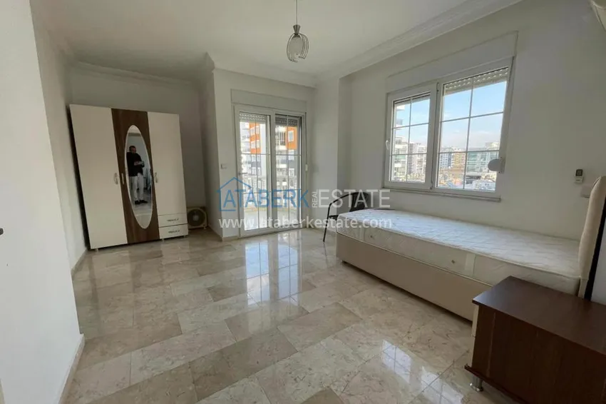 Kupuj Ogromny penthouse w Mahmutlarze z przepięknym widokiem 8