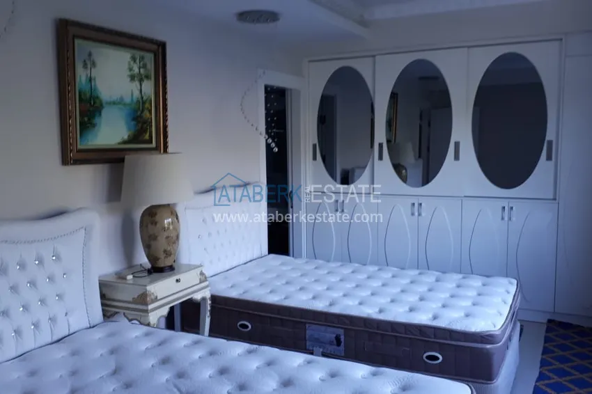Kupuj Umeblowane apartamenty w dzielnicy Mahmutlar w luksusowym kompleksie mieszkalnym 32