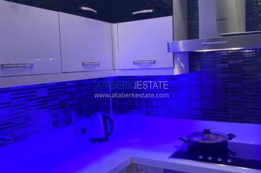 Kupuj Umeblowane apartamenty w dzielnicy Mahmutlar w luksusowym kompleksie mieszkalnym 18