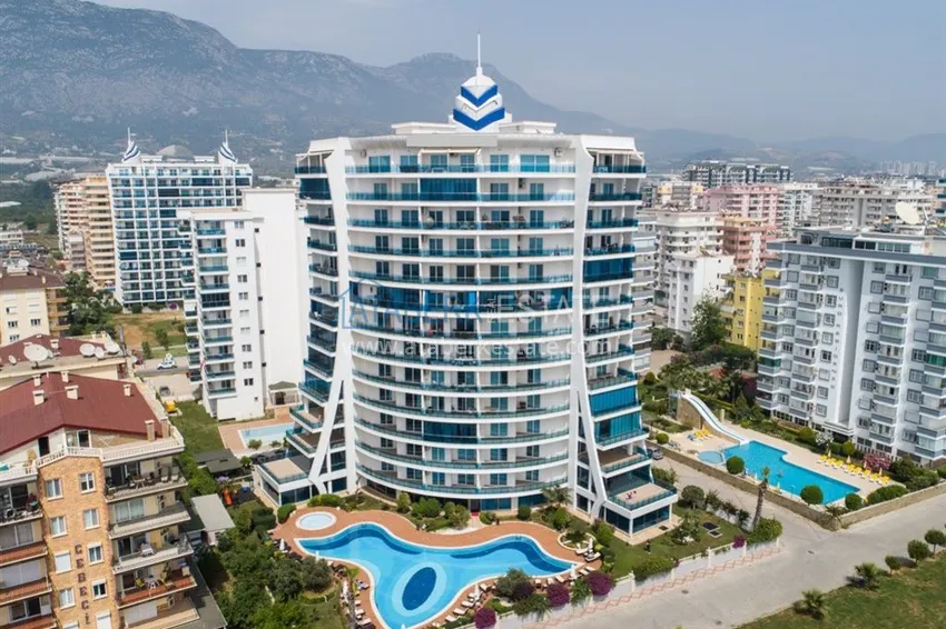 Mieszkanie w Mahmutlarze z meblami w kompleksie klasy premium na pierwszej linii 1 