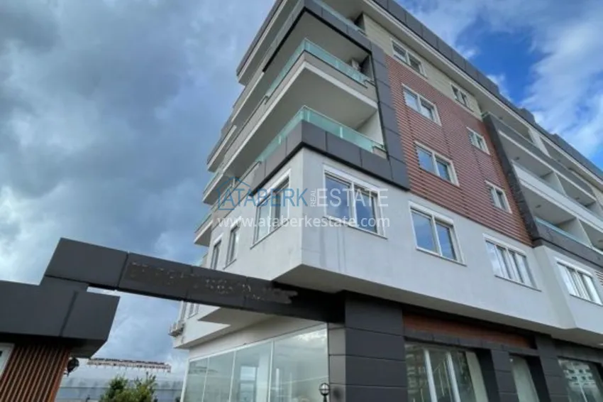 Dwupoziomowy penthouse w rozmiarze king-size w Kargicak z doskonałym wykończeniem 2 