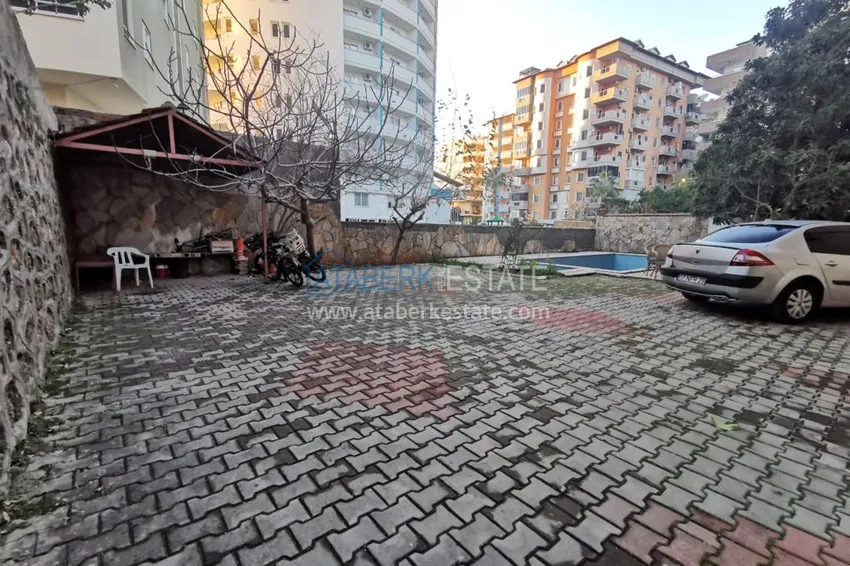 Duży dupleks w centrum Alanyi z widokiem na góry 4 
