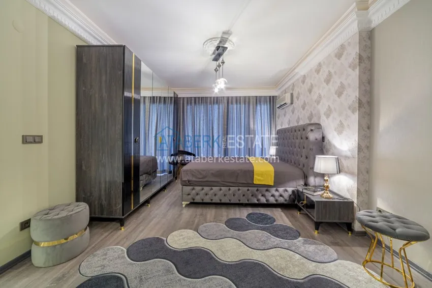 Kupuj Apartament w dzielnicy Oba z designerskim wnętrzem w komfortowym kompleksie 17 
