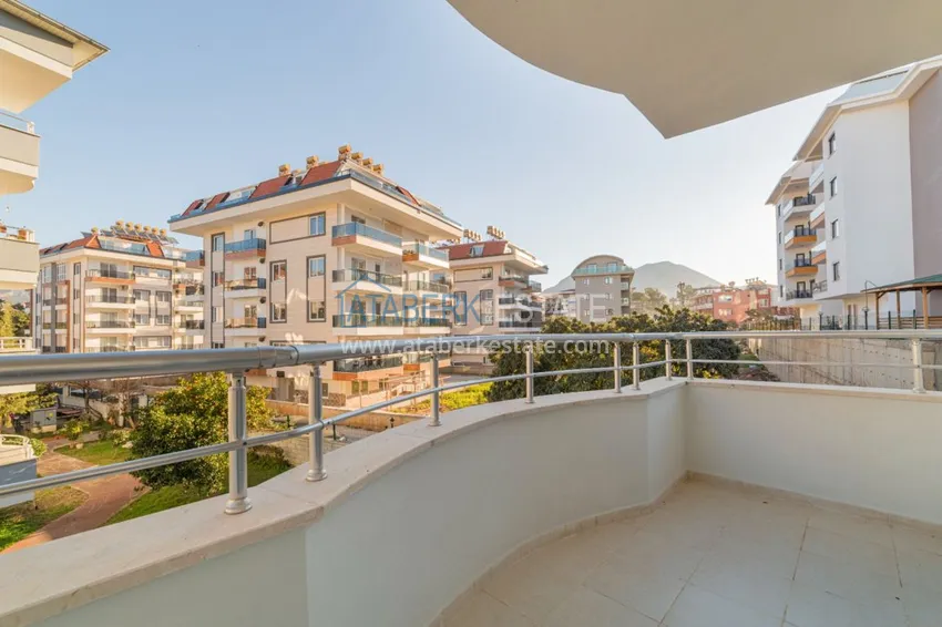 Kupuj Apartament w dzielnicy Oba z designerskim wnętrzem w komfortowym kompleksie 9 