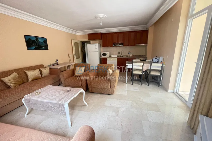 Kupuj Apartament w Kestel z meblami w kompleksie na pierwszej linii brzegowej 1