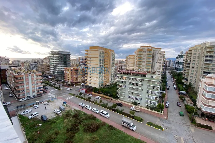 Kupuj Dwupoziomowy penthouse w Mahmutlarze z meblami w zadbanym kompleksie 20