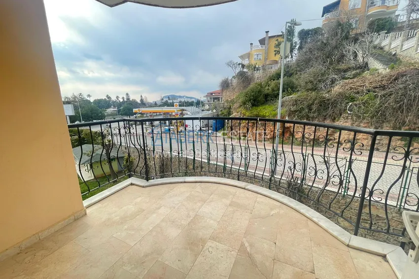 Kupuj Apartament w Kestel z meblami w kompleksie na pierwszej linii brzegowej 9