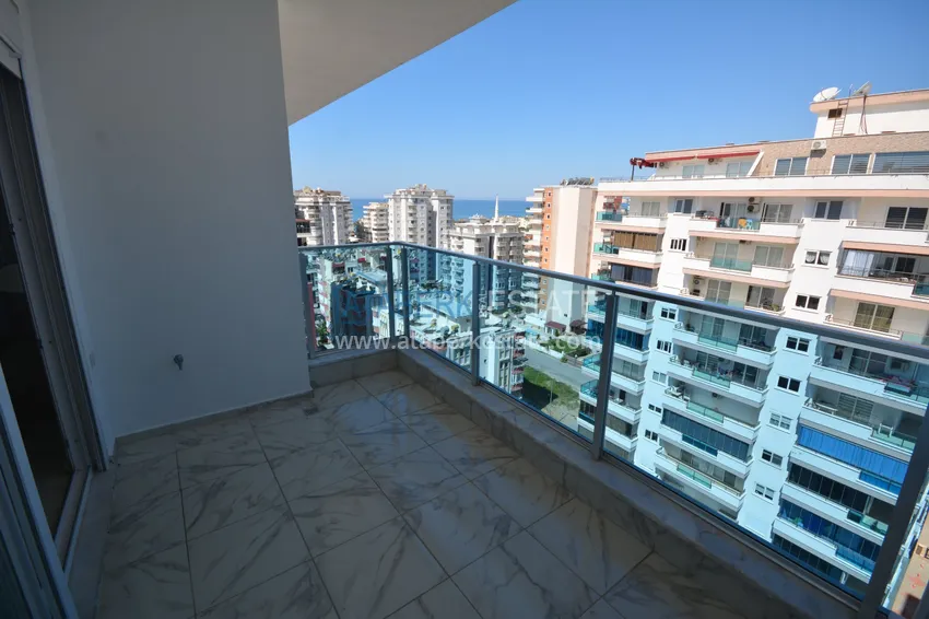 Kupuj Umeblowany penthouse w Mahmutlarze z widokiem na morze w młodym kompleksie 10 
