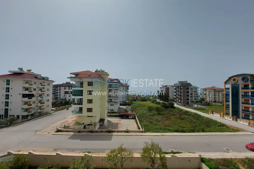 Kupuj  Umeblowane apartamenty w Kestel z widokiem na morze w kompleksie mieszkalnym 27 