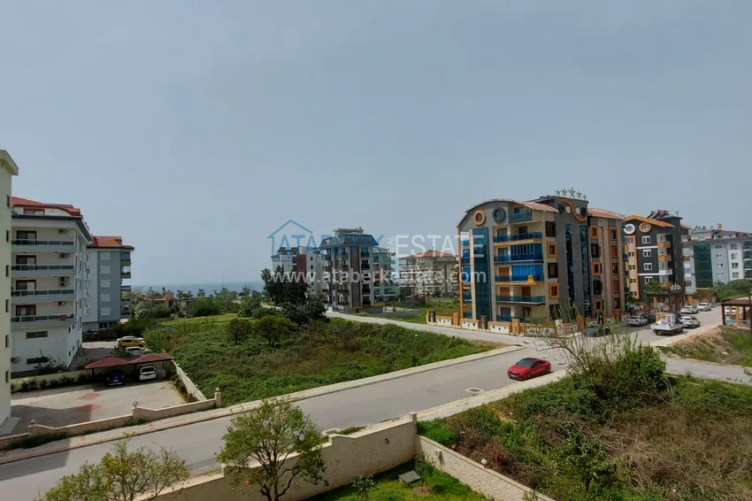 Kupuj  Umeblowane apartamenty w Kestel z widokiem na morze w kompleksie mieszkalnym 14 