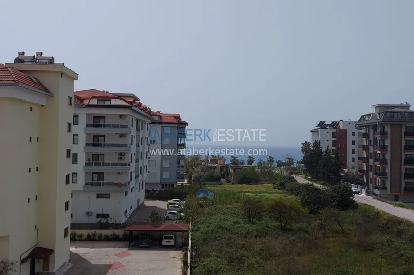 Kupuj  Umeblowane apartamenty w Kestel z widokiem na morze w kompleksie mieszkalnym 28 