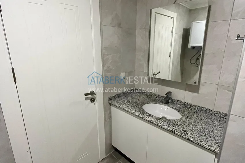 Kupuj Apartament w Oba z pięknym wykończeniem i osobną kuchnią w młodym kompleksie 14