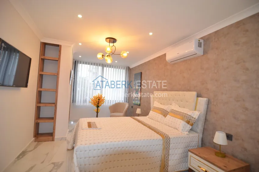 Kupuj  Apartament w centrum Alanyi z luksusowym wnętrzem, 70 metrów od plaży Kleopatry 17 