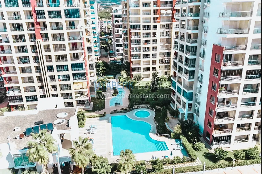 Apartament w Mahmutlarze z meblami i osobną kuchnią w komfortowym kompleksie 2 