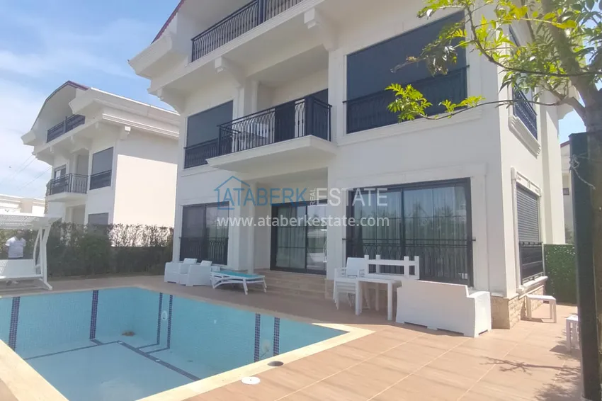 Wille - triplex w Belek od dewelopera z prywatnym basenem 1 