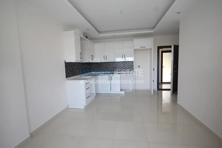 Kupuj  Apartament w Kargicaku z pięknym wykończeniem i widokiem na morze i góry 1 