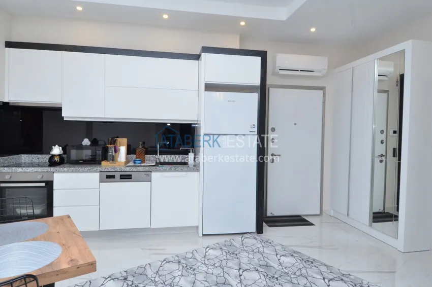 Kupuj  Apartament w Kargicaku z widokiem na morze w kompleksie na pierwszej linii brzegowej 1 