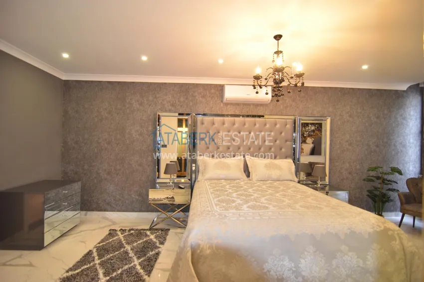 Kupuj  Apartament w centrum Alanyi z luksusowym wnętrzem, 70 metrów od plaży Kleopatry 27 