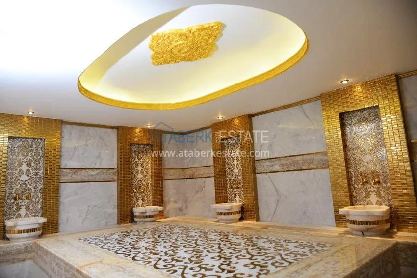 Apartment in Mahmutlar overlooking the sea and mountains in a complex with rich infrastructure 24 