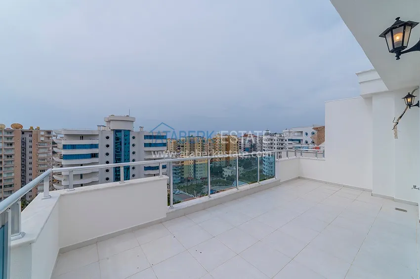 Kupuj Dwupoziomowy penthouse w Mahmutlarze z widokiem na morze i góry 26