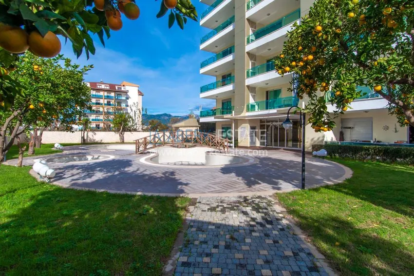 Umeblowane apartamenty w Kestel z widokiem na morze w kompleksie mieszkalnym 1 
