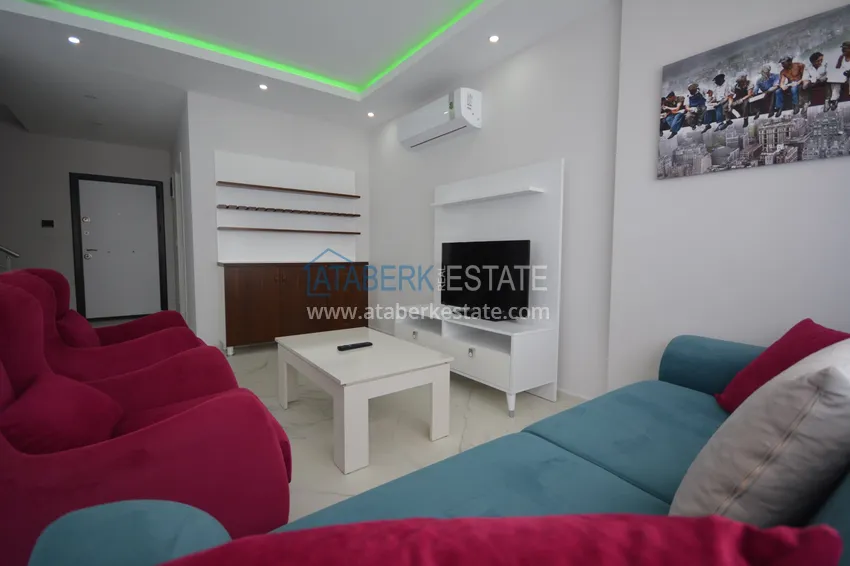 Kupuj Umeblowany penthouse w Mahmutlarze z widokiem na morze w młodym kompleksie 4 