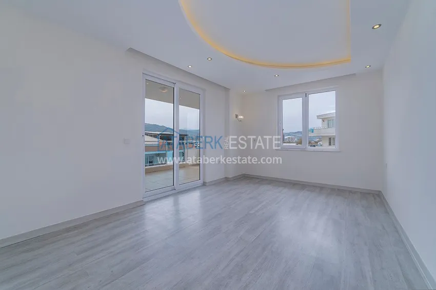 Kupuj Dwupoziomowy penthouse w Mahmutlarze z widokiem na morze i góry 5