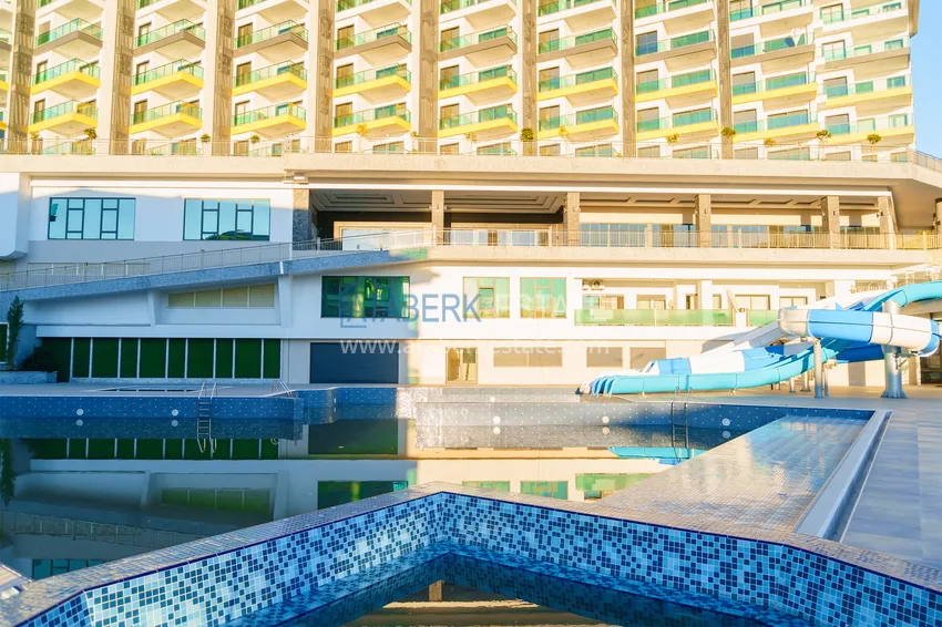 Apartament w Kargicaku z widokiem na morze w kompleksie na pierwszej linii brzegowej 5 