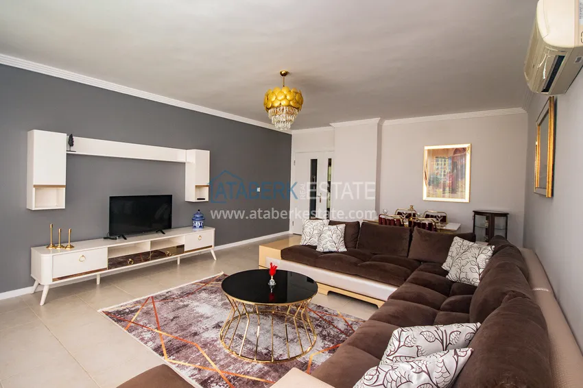 Kupuj  Apartament w Mahmutlarze z meblami i osobną kuchnią w komfortowym kompleksie 4 