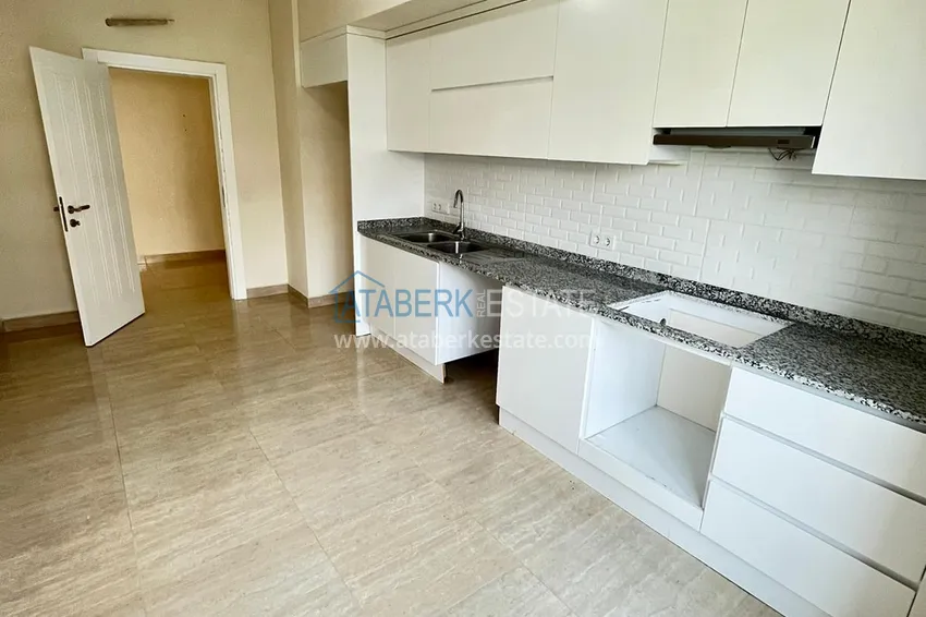 Kupuj Apartament w Oba z pięknym wykończeniem i osobną kuchnią w młodym kompleksie 6